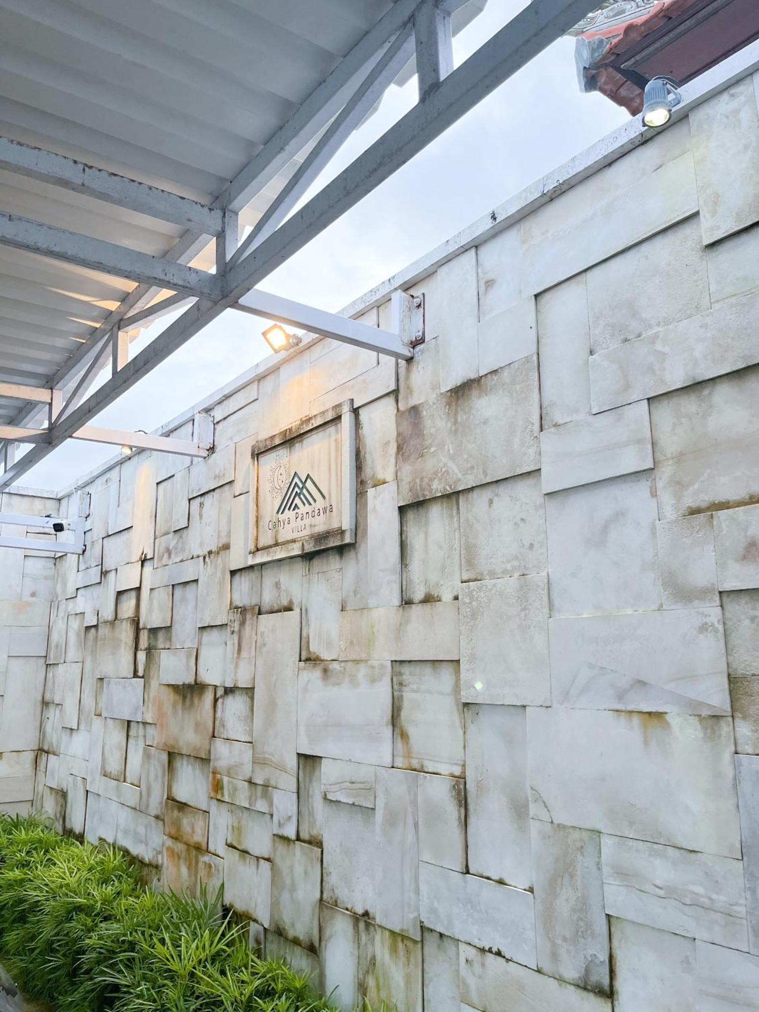 Cahya Pandawa Villa 5 Ungasan Exteriör bild